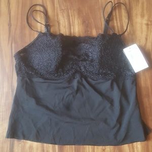 Donna L' Oren 36 B NWT camisole